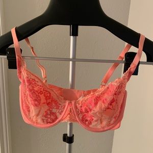 Sexy summary bra